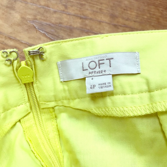 Like new Ann Taylor loft skirt - Picture 5 of 5